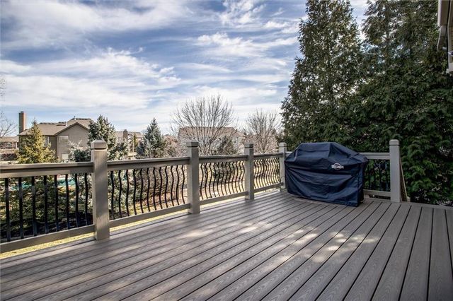 10611 N Michigan Avenue, Kansas City, MO 64155