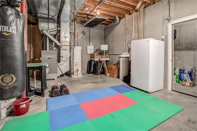 10611 N Michigan Avenue, Kansas City, MO 64155