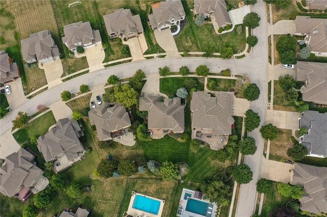 10611 N Michigan Avenue, Kansas City, MO 64155