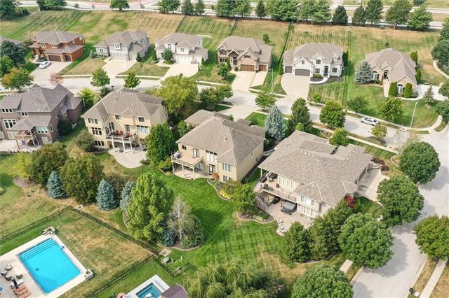 10611 N Michigan Avenue, Kansas City, MO 64155