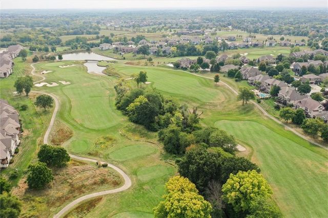 10611 N Michigan Avenue, Kansas City, MO 64155