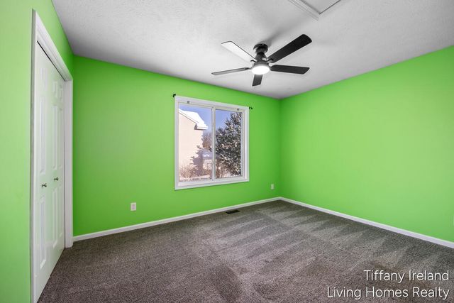 7487 Cannon Run Drive, Rockford, MI 49341