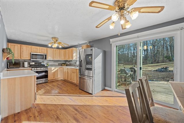3 Hebert Rd, Spencer, MA 01562