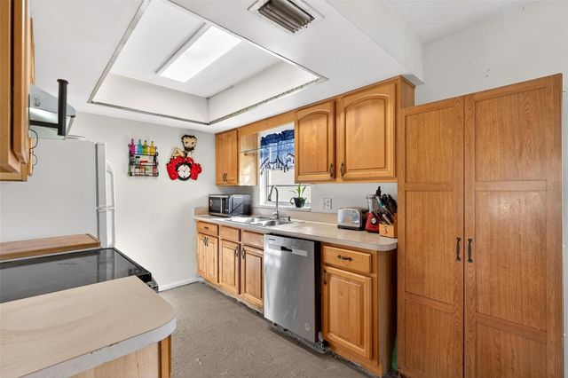 467 CONSTITUTION DRIVE, Orlando, FL 32809