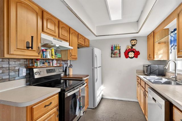 467 CONSTITUTION DRIVE, Orlando, FL 32809