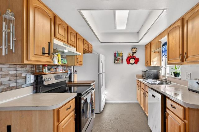 467 CONSTITUTION DRIVE, Orlando, FL 32809