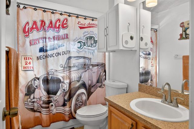 467 CONSTITUTION DRIVE, Orlando, FL 32809