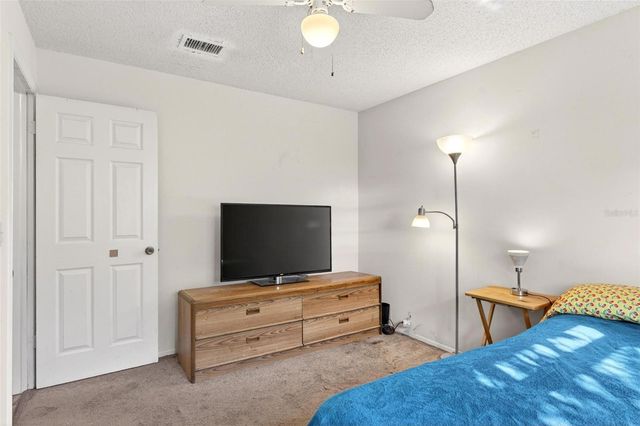 467 CONSTITUTION DRIVE, Orlando, FL 32809