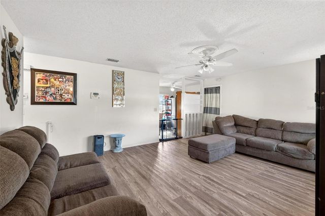 467 CONSTITUTION DRIVE, Orlando, FL 32809