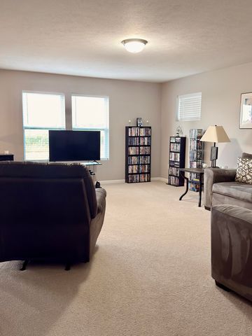 1671 Sunny Glen Drive SE, Caledonia, MI 49316