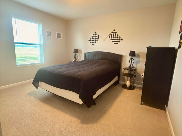 1671 Sunny Glen Drive SE, Caledonia, MI 49316