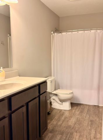 1671 Sunny Glen Drive SE, Caledonia, MI 49316
