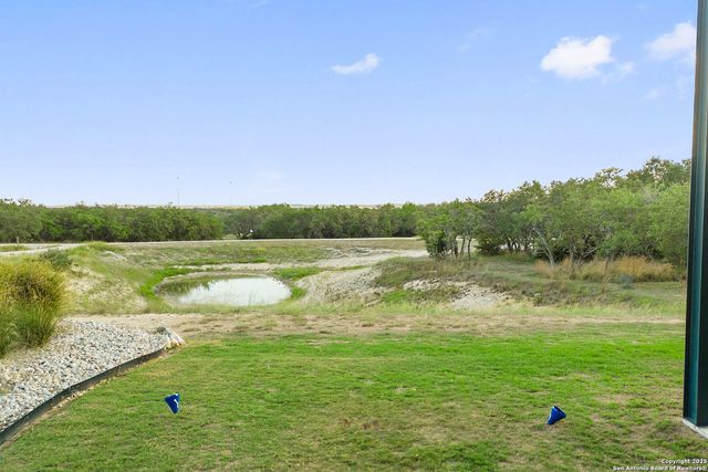 370 Gray Wolf, Blanco, TX 78606