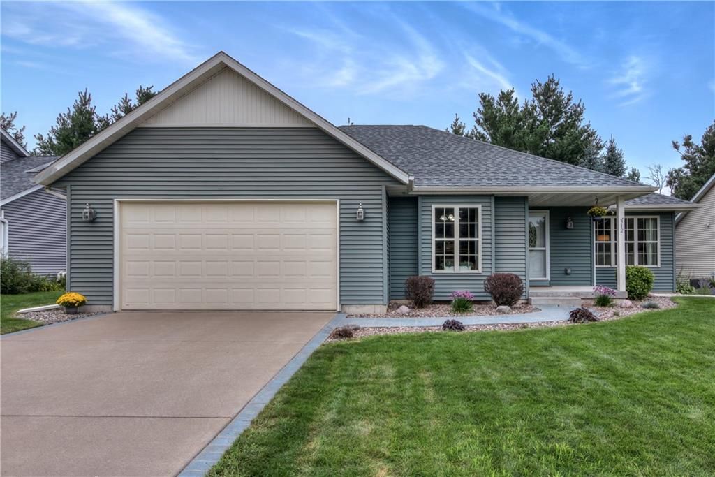 312 Brookshire Court, Altoona, WI 54720