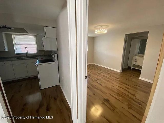 6041 13th Avenue, New Port Richey, FL 34653