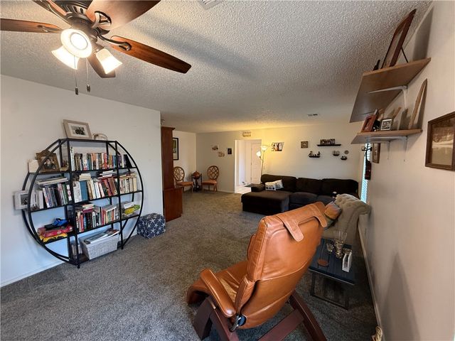 2009 S 11th Street, Rogers, AR 72758