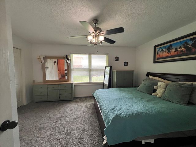 2009 S 11th Street, Rogers, AR 72758