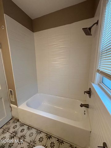 3518 Homewood Avenue, Toledo, OH 43612