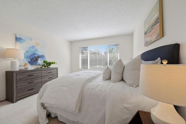 972 Diaz Lane, Foster City, CA 94404