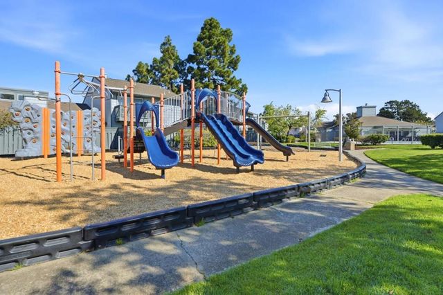 972 Diaz Lane, Foster City, CA 94404