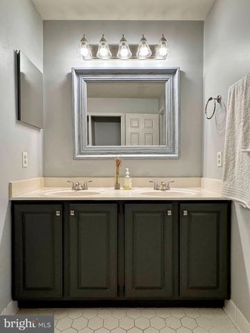 510 QUINCE CT, La Plata, MD 20646