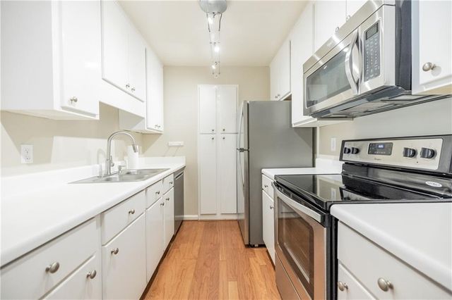 28207 Plantation NE Drive, Atlanta, GA 30324