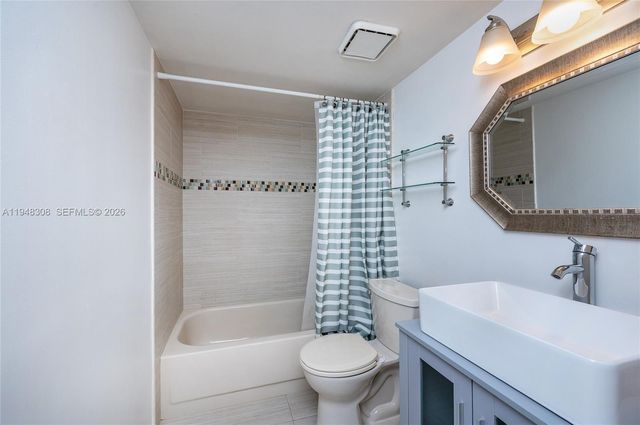 401 SE 11th Ter, Dania Beach, FL 33004