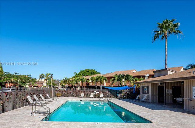 401 SE 11th Ter, Dania Beach, FL 33004