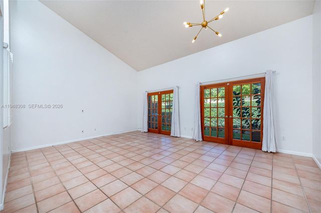 401 SE 11th Ter, Dania Beach, FL 33004