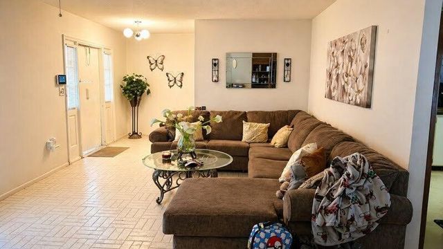 8528 Windsor Drive, Miramar, FL 33025