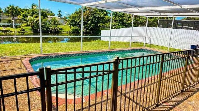8528 Windsor Drive, Miramar, FL 33025