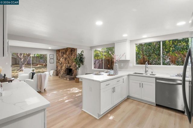 1167 Kaski Ln, Concord, CA 94518