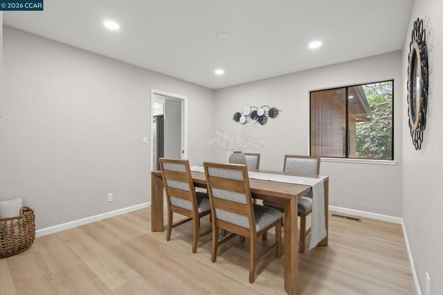 1167 Kaski Ln, Concord, CA 94518