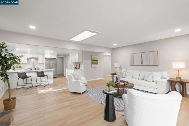 1167 Kaski Ln, Concord, CA 94518