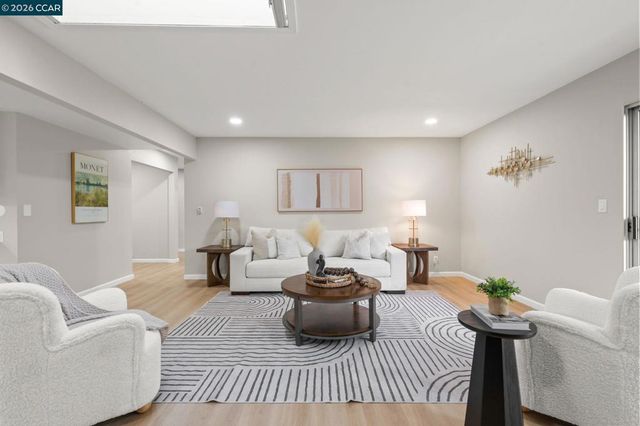 1167 Kaski Ln, Concord, CA 94518