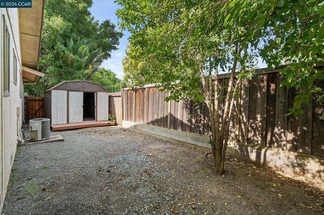 1167 Kaski Ln, Concord, CA 94518