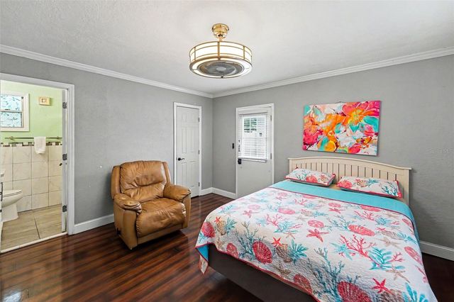 6242 5TH AVENUE N, St Petersburg, FL 33710