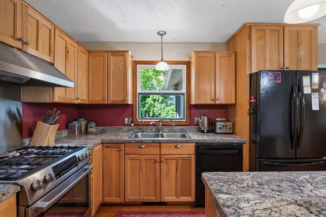 14189 70th Street S, Hastings, MN 55033