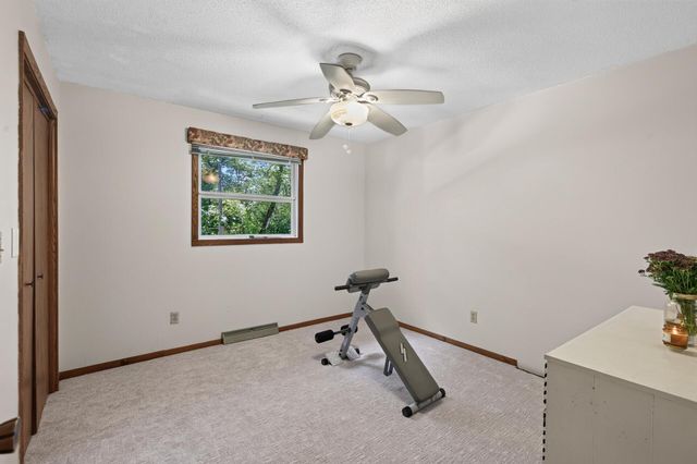 14189 70th Street S, Hastings, MN 55033