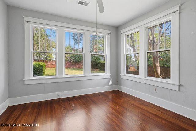 1318 Linden Place, Jackson, MS 39202