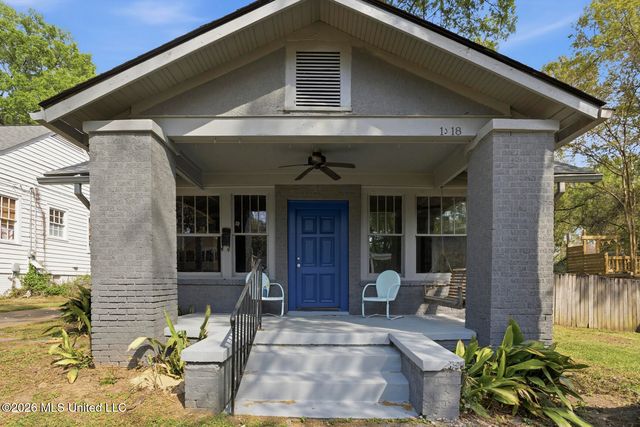 1318 Linden Place, Jackson, MS 39202