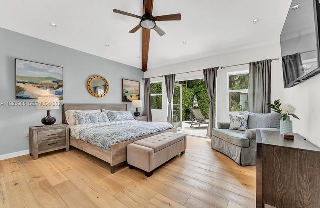 1150 NE 91st St, Miami, FL 33138