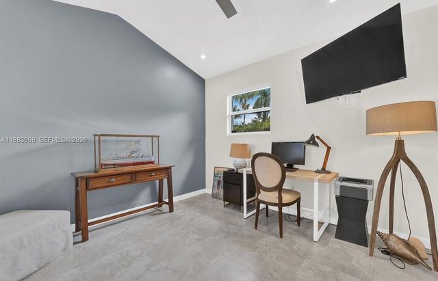 1150 NE 91st St, Miami, FL 33138