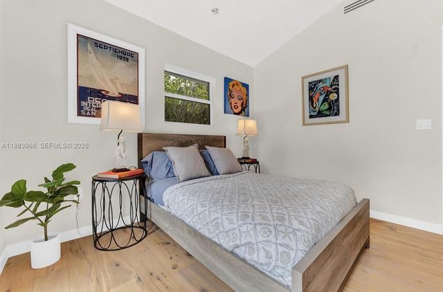 1150 NE 91st St, Miami, FL 33138