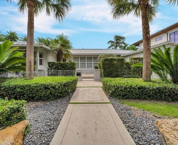 1150 NE 91st St, Miami, FL 33138