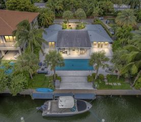 1150 NE 91st St, Miami, FL 33138