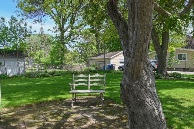 2034 MINERVA STREET, Oshkosh, WI 54901