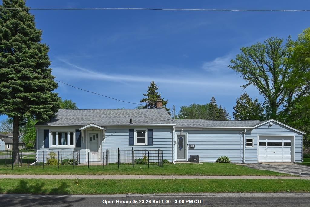 2034 MINERVA STREET, Oshkosh, WI 54901