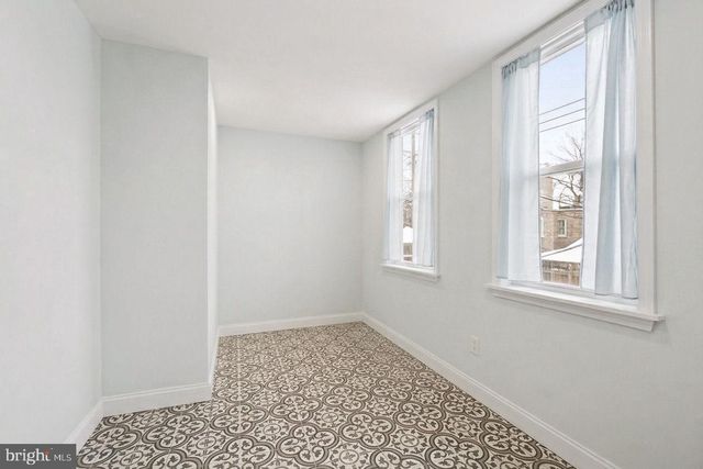 2916 8TH ST NE, Washington, DC 20017