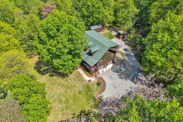 634 Zimmerman RD, Blue Ridge, VA 24064